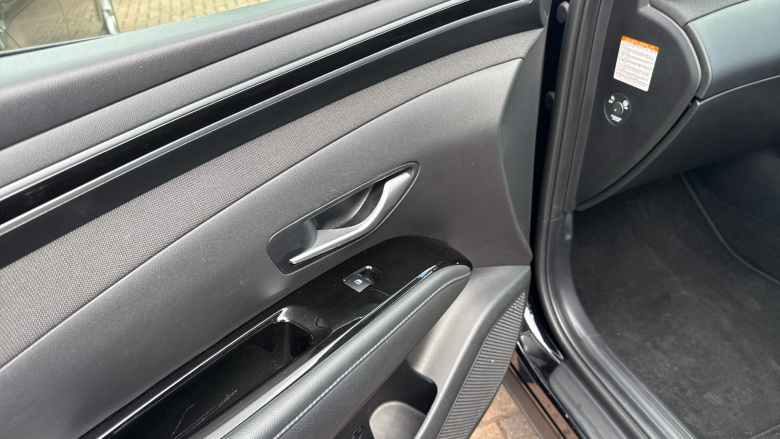 Hyundai TUCSON 1.6 TGDi Hybrid 230 Premium 5dr 2WD Auto Hybrid Estate